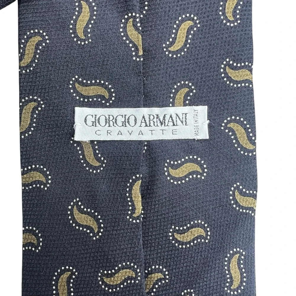 Vintage Giorgio Armani Cravatte Tie Black Gold Paisley Made In Italy 100% Silk